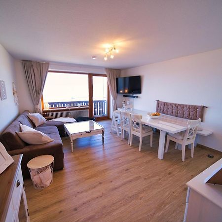Berg-Juwel Hallenbad Mit Sauna Missen-Wilhams Exterior foto