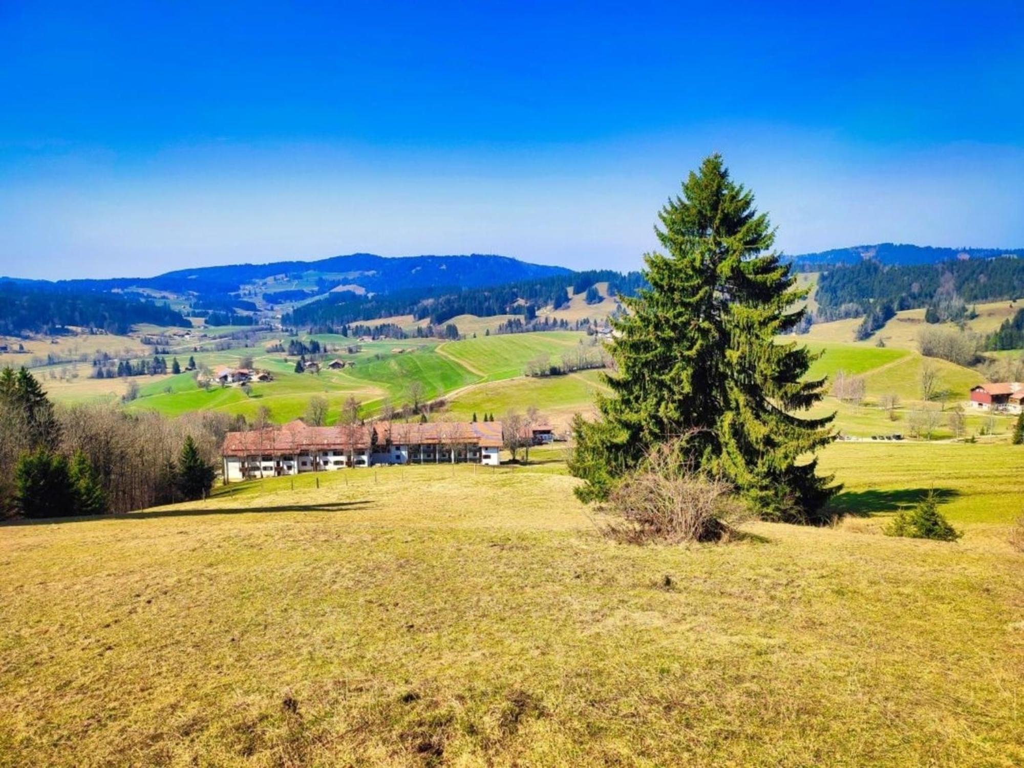Berg-Juwel Hallenbad Mit Sauna Missen-Wilhams Exterior foto